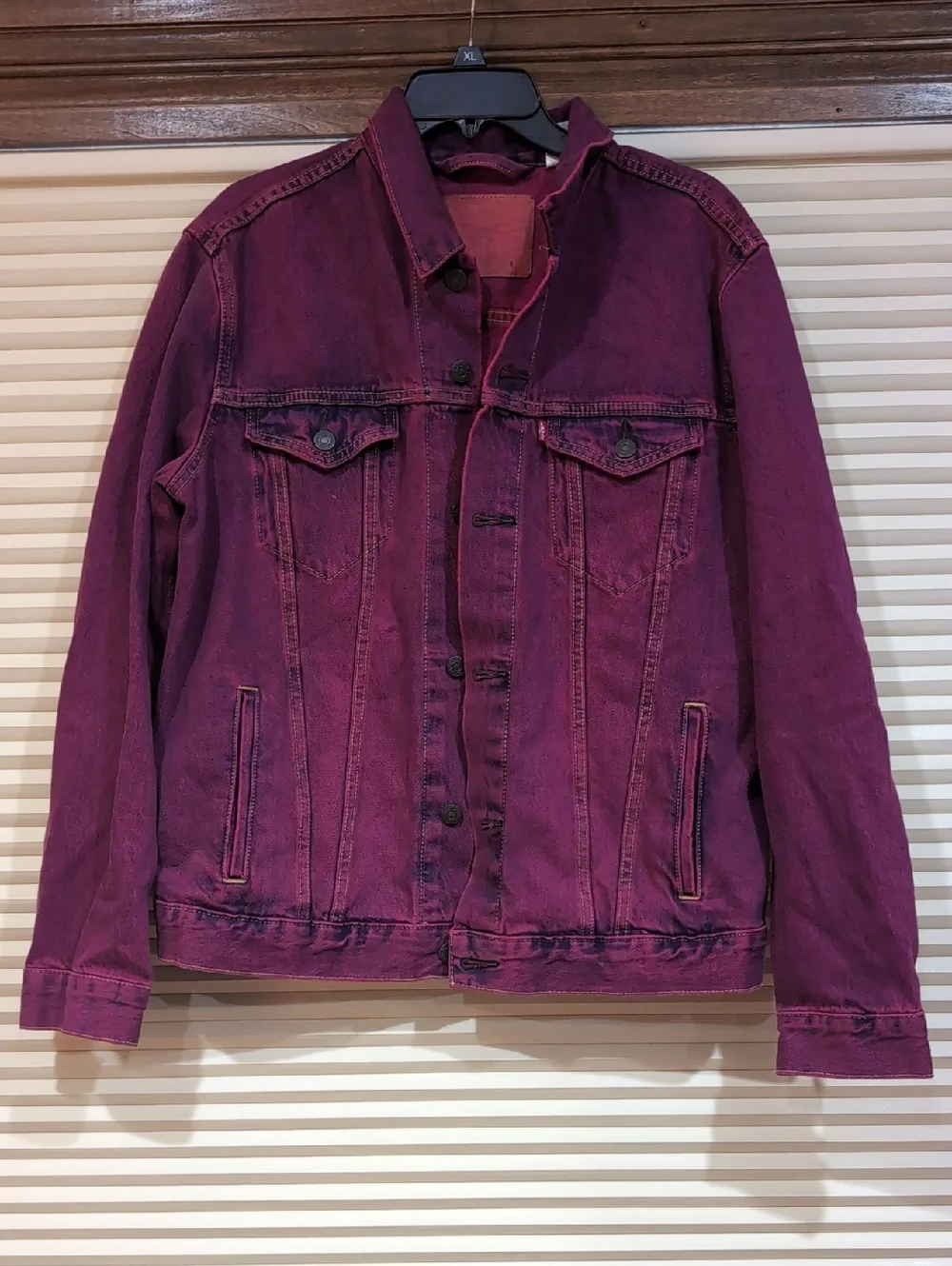 Levi's Men's Wine/Purple Denim Jacket - Casual Button-Up Trucker Style Large - Picture 1 of 5